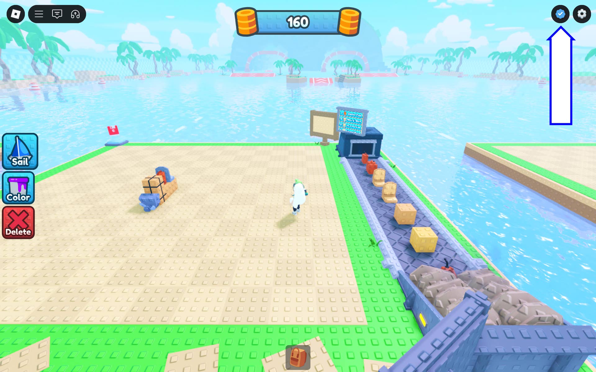 Скриншот Make a Boat в Roblox, показывающий кнопку кодов в игре.