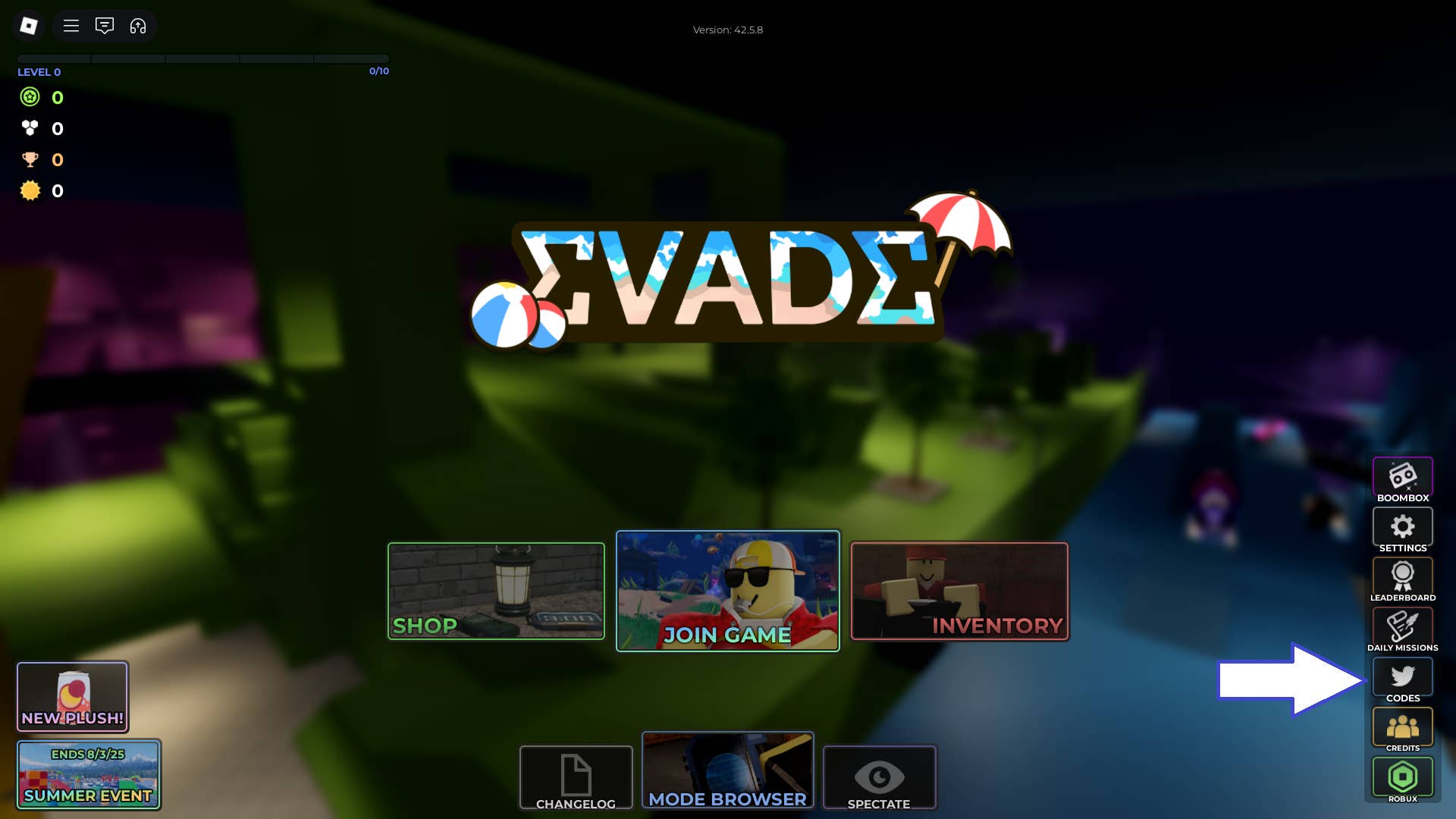 Скриншот Evade в Roblox, показывающий кнопку кодов в игре.