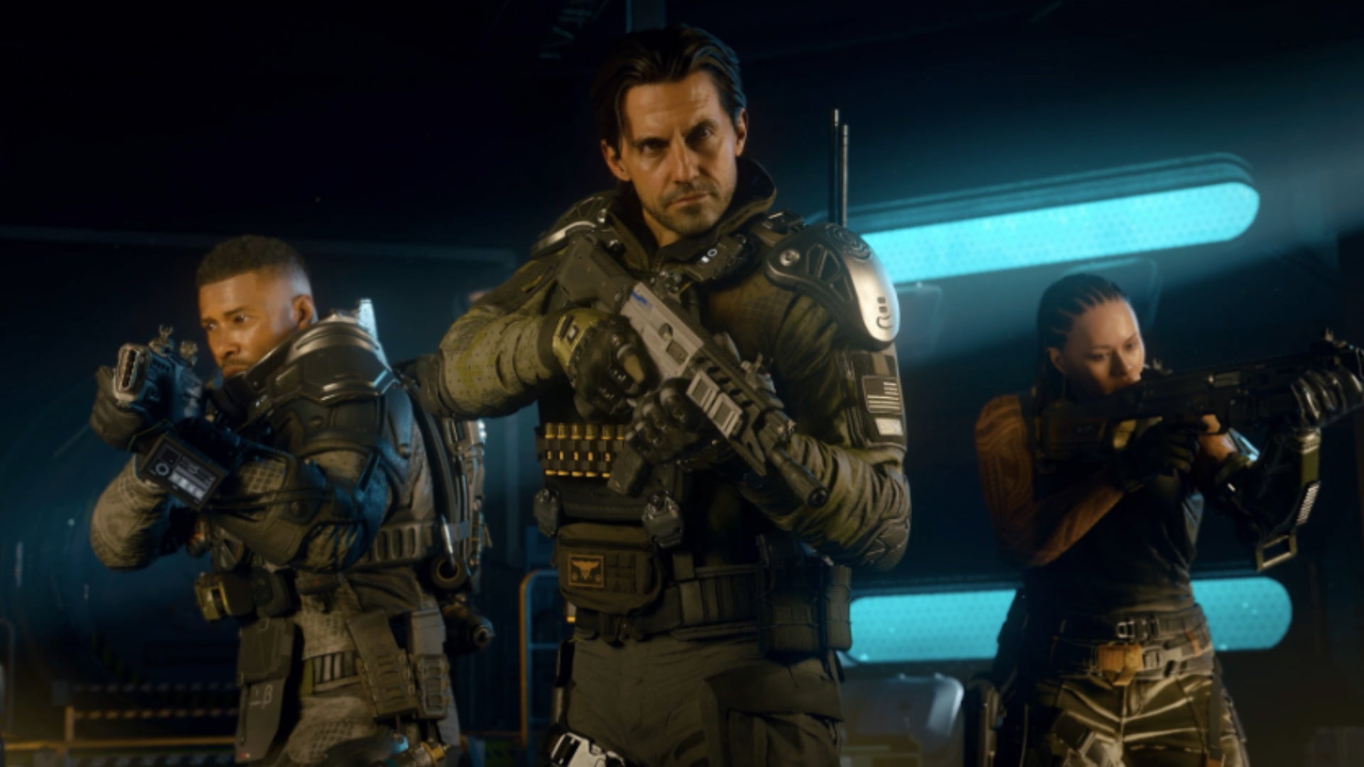 Call of Duty Black Ops 7 — три персонажа с оружием, прицеливаются в разные стороны.